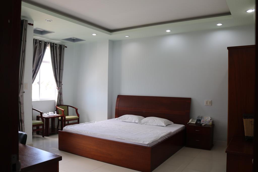 Palace Hotel Rạch Giá Eksteriør billede